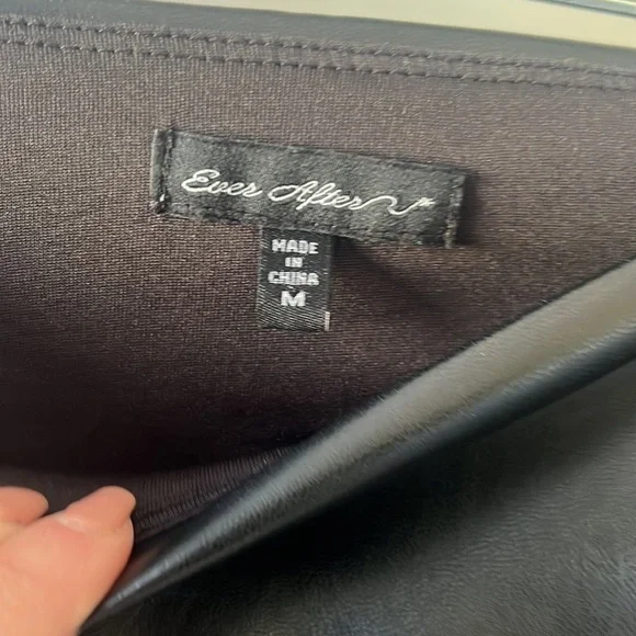 Ever After/ Black Vegan Leather Leggings - Picture 4 of 4